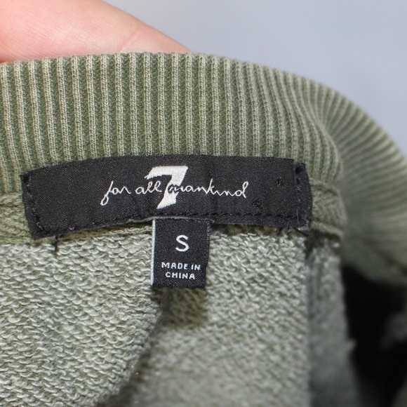 𝅺7 For All Mankind Cropped Sweater - Picture 6 of 6